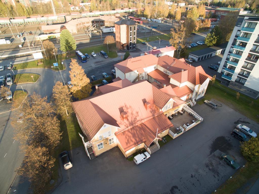 Hotelli-Ravintola Alma Сейняйокі Екстер'єр фото