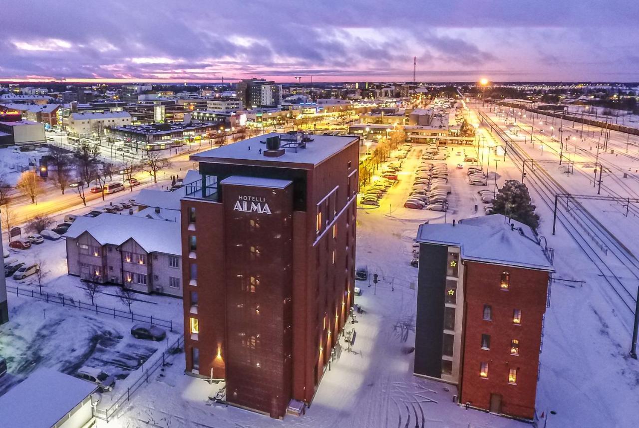 Hotelli-Ravintola Alma Сейняйокі Екстер'єр фото